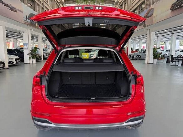 2023 Audi Q3 35 TFSI II (F3), красный, 2140000 рублей - вид 6
