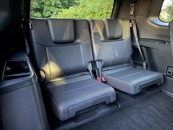 2026 Toyota Land Cruiser Prado 250 Series, чёрный, 7500000 рублей - вид 30