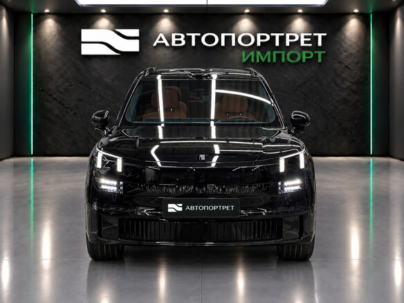 2026 Lynk & Co 900, чёрный - вид 30