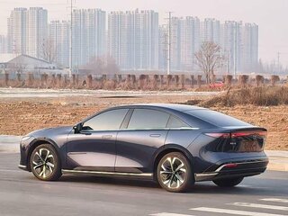2024 Mazda EZ-6 68.8 kWh, чёрный, 3479666 рублей, вид 5