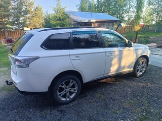 2012 Mitsubishi Outlander III, белый, 1650000 рублей, вид 5