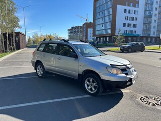 2008 Mitsubishi Outlander I, серебристый, 445000 рублей, вид 2