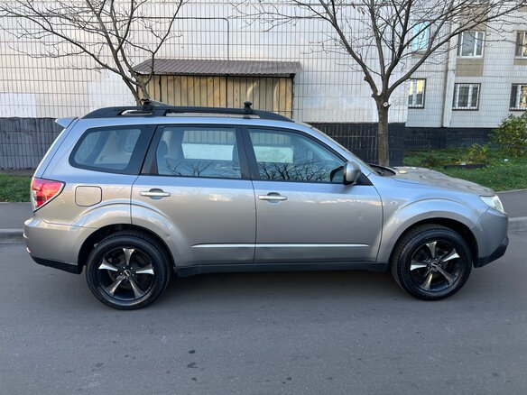 2009 Subaru Forester III, серый, 1085000 рублей - вид 5