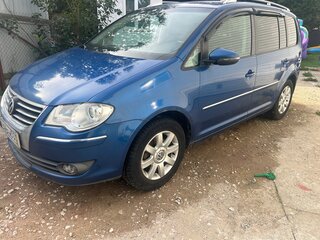 2010 Volkswagen Touran I Рестайлинг, синий, 850000 рублей, вид 2
