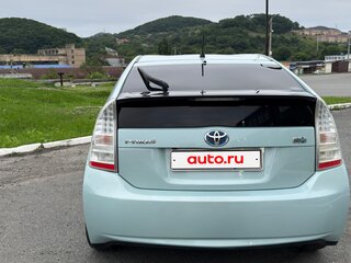 2010 Toyota Prius III (XW30), зелёный, 880000 рублей, вид 5