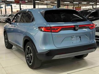 2023 Honda Vezel II, голубой, 1559000 рублей, вид 3