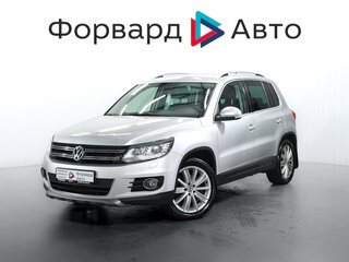 2012 Volkswagen Tiguan I Рестайлинг, серебристый, 1249900 рублей, вид 3
