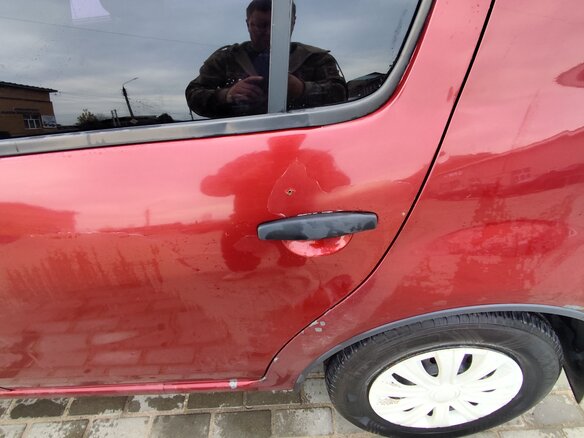 2011 Renault Sandero I, красный, 230000 рублей - вид 5