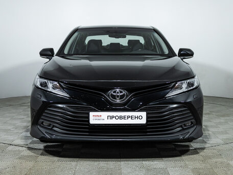 2019 Toyota Camry VIII (XV70), чёрный, 1969700 рублей, вид 2