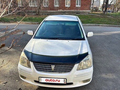 2002 Toyota Premio I (T24), белый, 710000 рублей, вид 2
