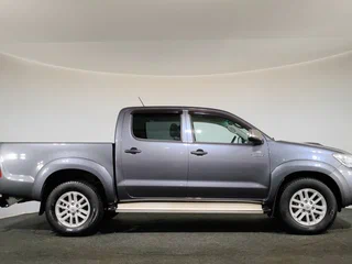2012 Toyota Hilux VII Рестайлинг, серый, 1800000 рублей, вид 4