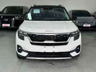 2022 Kia KX3, белый, 1585000 рублей, вид 2