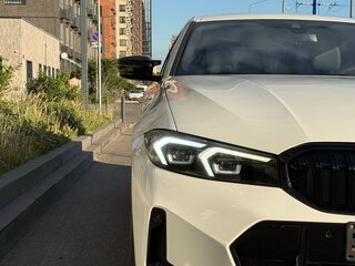 2024 BMW 3 серии 330i VII (G2x) Рестайлинг, белый, 4777000 рублей, вид 3