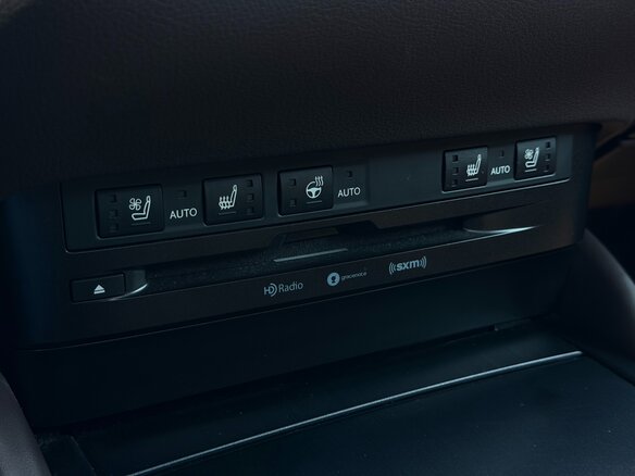 2021 Lexus ES 300h VII Рестайлинг, серый, 4150000 рублей - вид 28