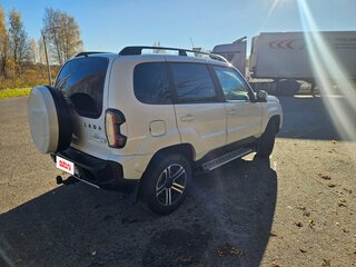 2024 Lada (ВАЗ) Niva Travel I, белый, 1250000 рублей, вид 3