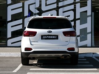2018 Kia Sorento III Prime Рестайлинг, белый, 2699000 рублей, вид 4