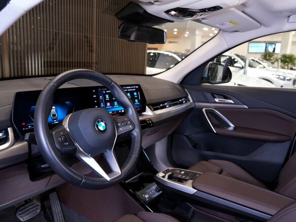 2024 BMW X2 sDrive25i II (U10), серый, 5200000 рублей - вид 9