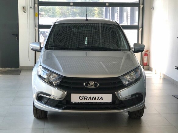 2026 Lada (ВАЗ) Granta I Рестайлинг, серебристый, 1037000 рублей - вид 1