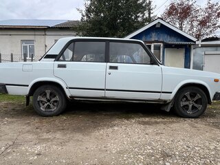 1997 Lada (ВАЗ) 2107, белый, 130000 рублей, вид 3
