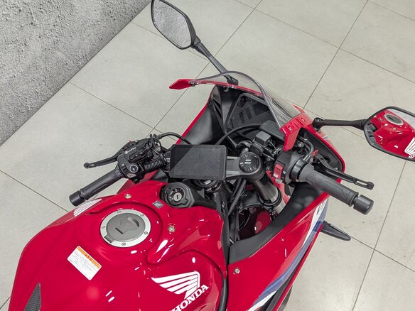 2024 Honda CBR 650R, красный, 1185000 рублей - вид 5