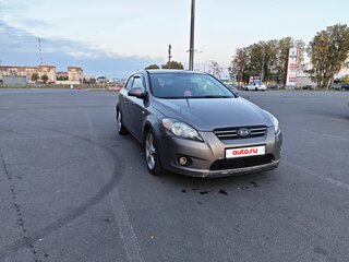 2008 Kia Ceed I, бежевый, 445000 рублей, вид 3