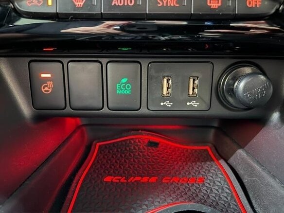 2023 Mitsubishi Eclipse Cross I Рестайлинг, белый - вид 24