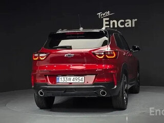 2023 Chevrolet TrailBlazer III, красный, 1230000 рублей, вид 4