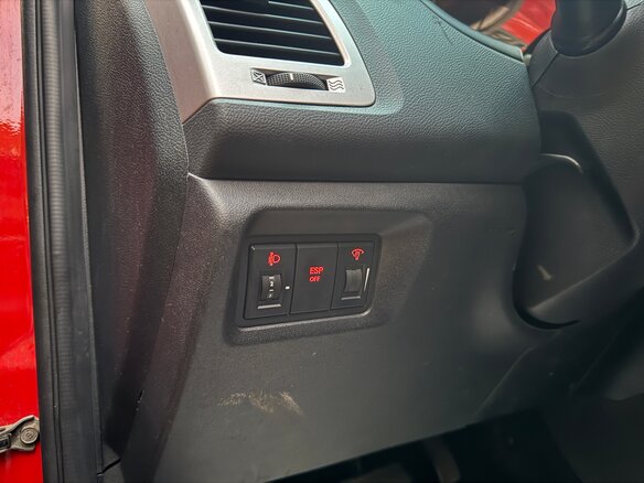 2009 Hyundai i20 I, красный - вид 31