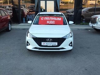 2021 Hyundai Solaris II Рестайлинг, белый, 1630000 рублей, вид 2