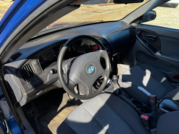 2004 Hyundai Elantra III (XD2) Рестайлинг, синий, 180000 рублей - вид 5