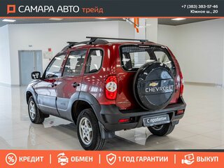 2012 Chevrolet Niva I Рестайлинг, красный, 388000 рублей, вид 4