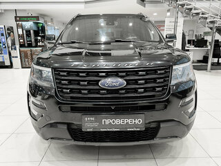 2017 Ford Explorer V Рестайлинг, чёрный, 2630000 рублей, вид 2