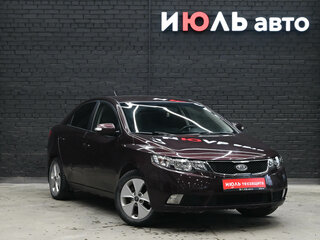 2010 Kia Cerato 6-speed II, красный, 720000 рублей, вид 3