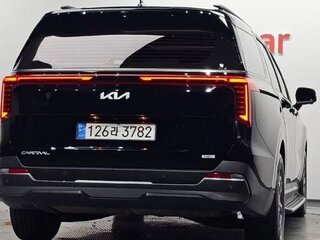 2024 Kia Carnival IV Рестайлинг, чёрный, 5983242 рублей, вид 4