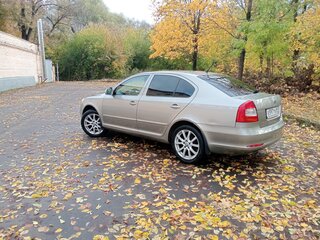 2012 Skoda Octavia II (A5) Рестайлинг, бежевый, 930000 рублей, вид 4