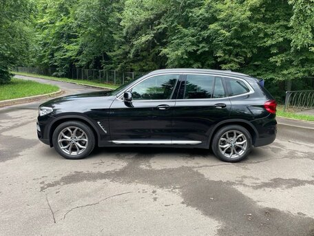 2018 BMW X3 20d xDrive III (G01), чёрный, 3600000 рублей, вид 4