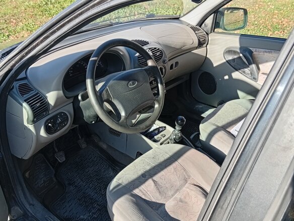 2010 Lada (ВАЗ) Kalina I, чёрный, 120000 рублей - вид 4
