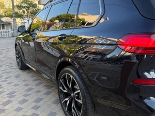 2021 BMW X7 30d I (G07), чёрный, 9950000 рублей, вид 5
