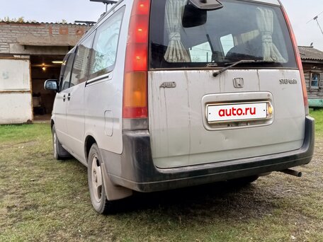 1996 Honda Stepwgn I, серебристый, 600000 рублей, вид 4