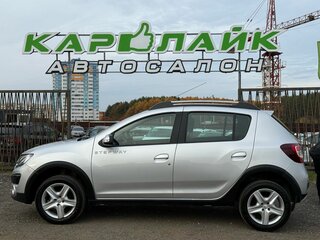 2018 Renault Sandero Stepway II, серебристый, 889000 рублей, вид 3