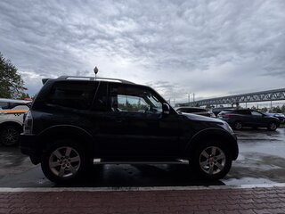 2008 Mitsubishi Pajero IV, зелёный, 2190000 рублей, вид 3