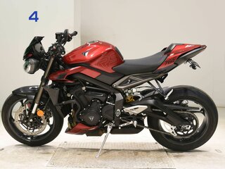 2023 Triumph Street Triple, пурпурный, 1140000 рублей, вид 4