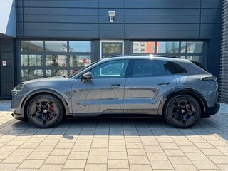 2026 Porsche Cayenne Turbo Electric IV, серый, 25390032 рублей, вид 4