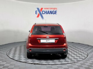 2007 Ford Fiesta Mk5, красный, 375000 рублей, вид 5