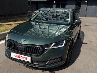2022 Skoda Octavia IV (A8), зелёный, 3000000 рублей, вид 4