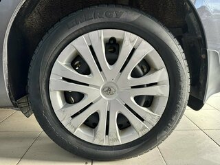 2013 Toyota Corolla X (E140, E150) Рестайлинг, серый, 1150500 рублей, вид 4