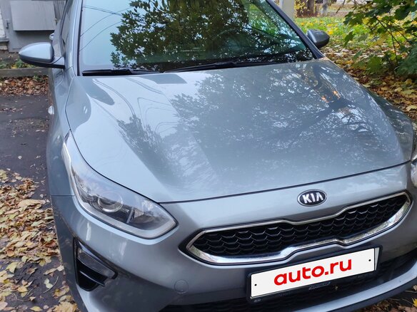 2019 Kia Ceed III, серебристый, 1600000 рублей - вид 1