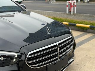 2022 Mercedes-Benz E-Класс 200 V (W213, S213, C238) Рестайлинг, чёрный, 5290000 рублей, вид 4