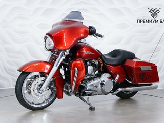 2013 Harley-Davidson Street Glide, красный, 1149000 рублей, вид 3
