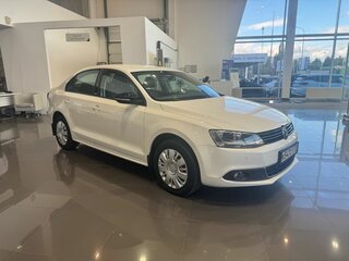 2014 Volkswagen Jetta VI, белый, 1195000 рублей, вид 3